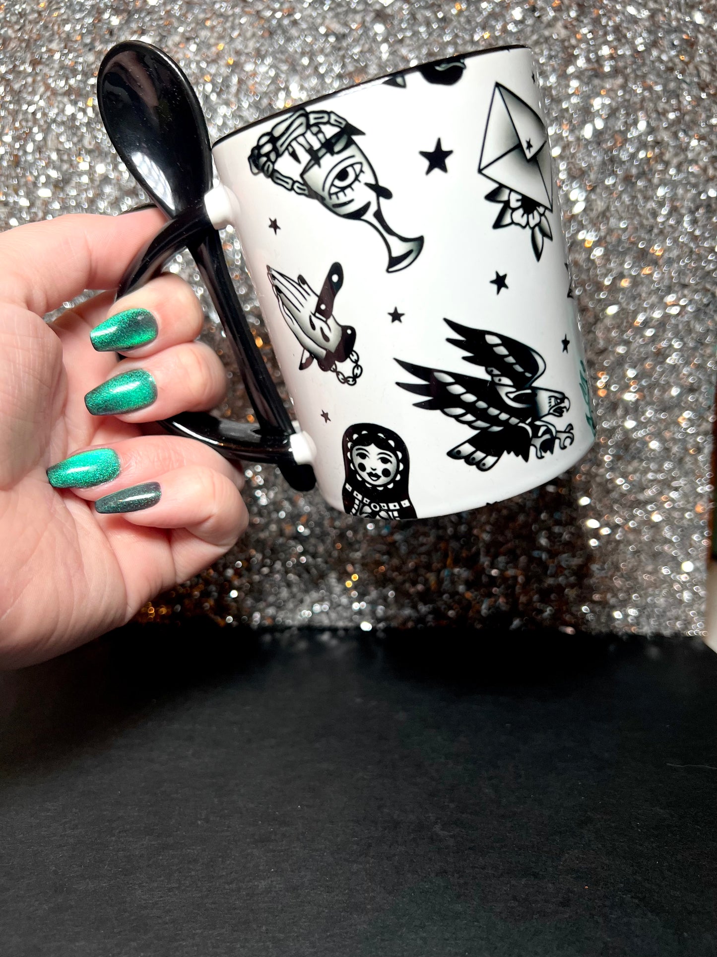 Traditional Tattoo Flash + Classic Mug