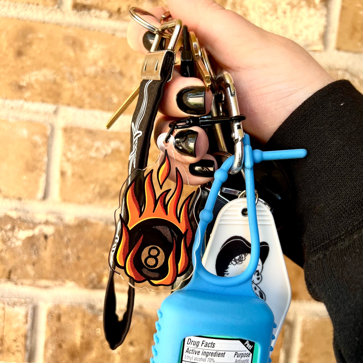 8 Ball + Keychain